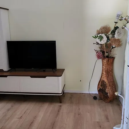Kalpazo Stadiumi Pensión *