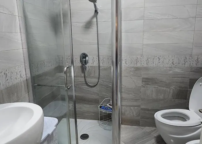 Kalpazo Stadiumi 4* Tirana